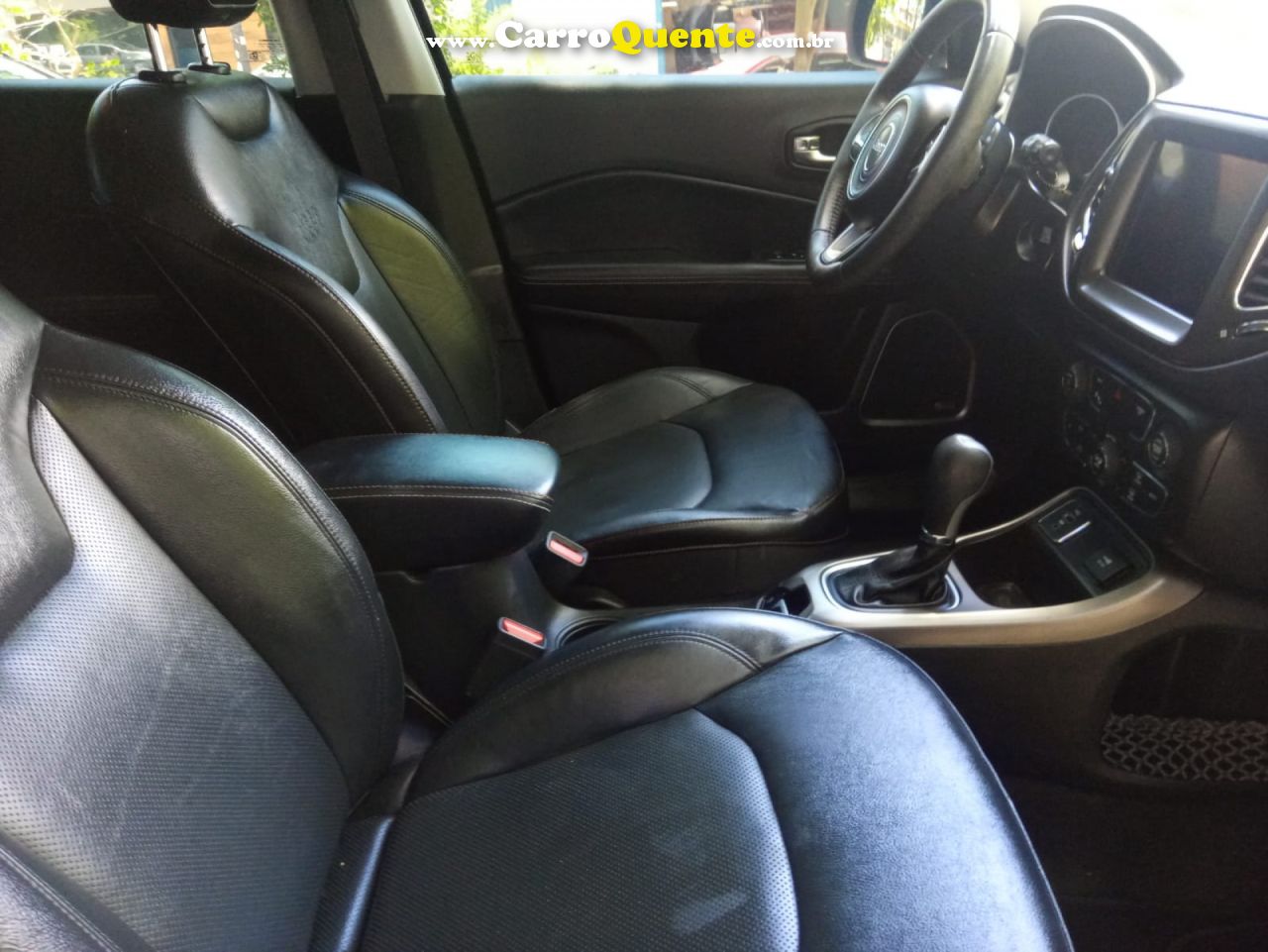 JEEP   COMPASS LONGITUDE 2.0 4X2 FLEX 16V AUT.   PRETO 2019 2.0 FLEX - Loja