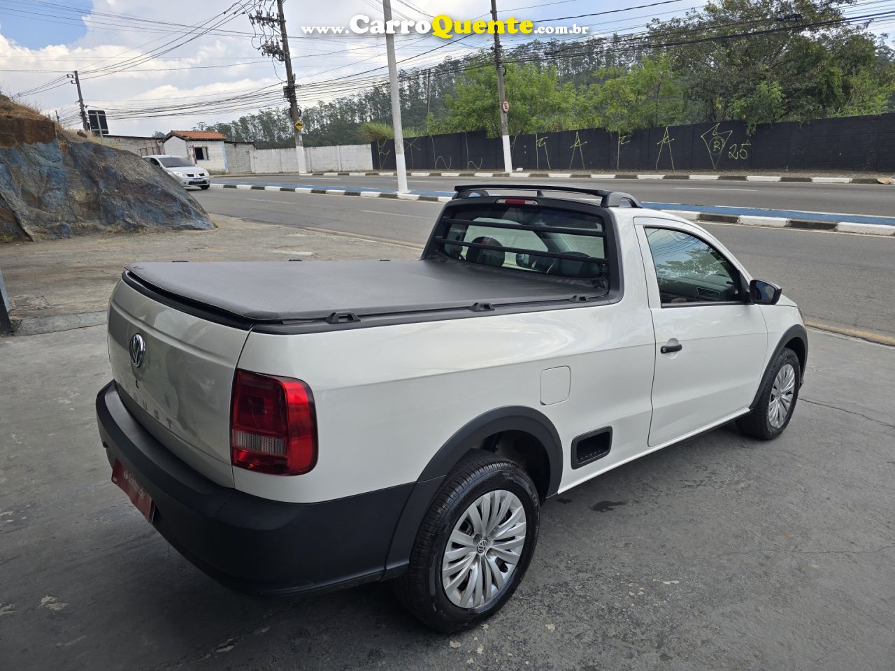 VOLKSWAGEN   SAVEIRO ROBUST 1.6 TOTAL FLEX 16V    BRANCO 2023 1.6 FLEX - Loja