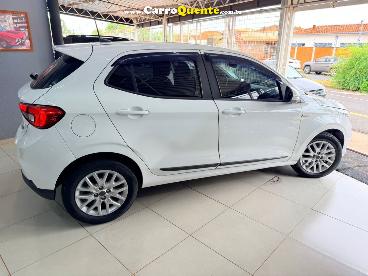 FIAT   ARGO PRECISION 1.8 16V FLEX AUT.   BRANCO 2018 1.8 FLEX - Loja