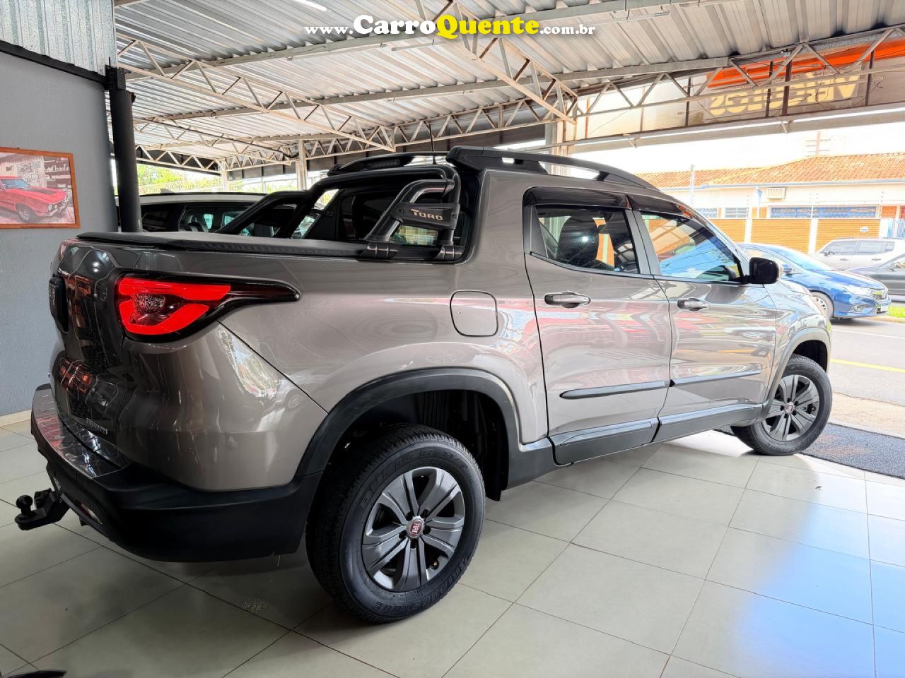 FIAT   TORO FREEDOM 1.8 16V FLEX AUT.   CINZA 2020 1.8 FLEX - Loja