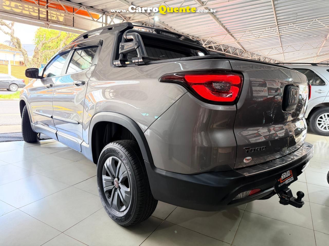 FIAT   TORO FREEDOM 1.8 16V FLEX AUT.   CINZA 2020 1.8 FLEX - Loja