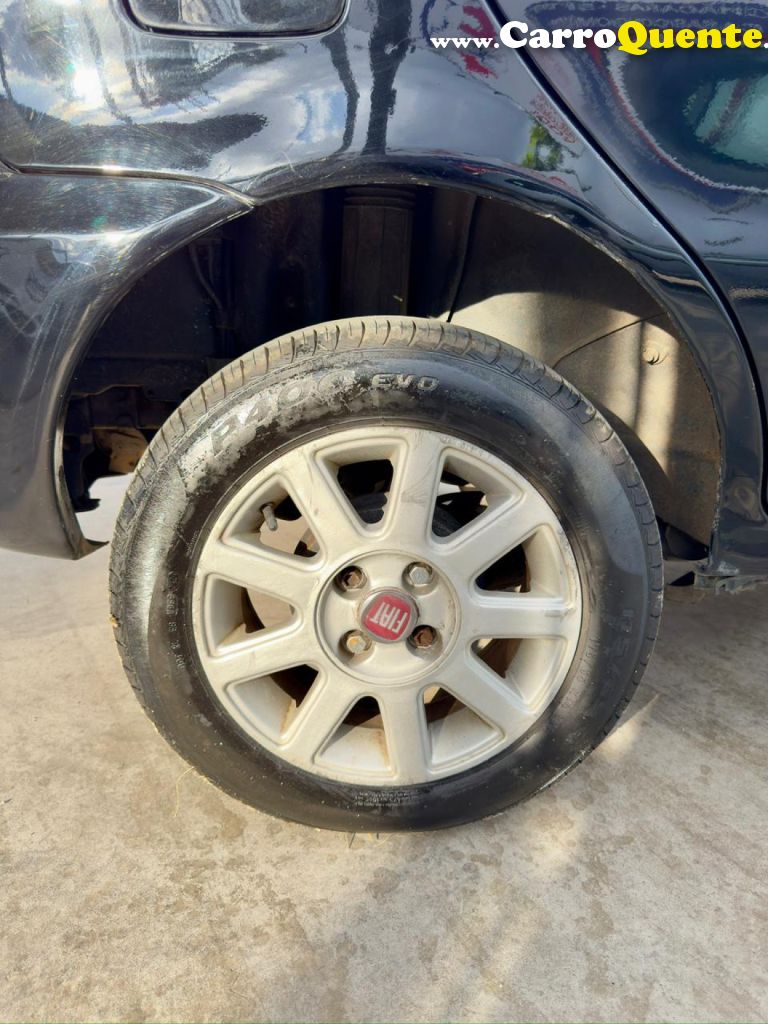 FIAT   PALIO 1.0 ECONOMY FIRE FLEX 8V 4P   PRETO 2011 1.0 FLEX - Loja