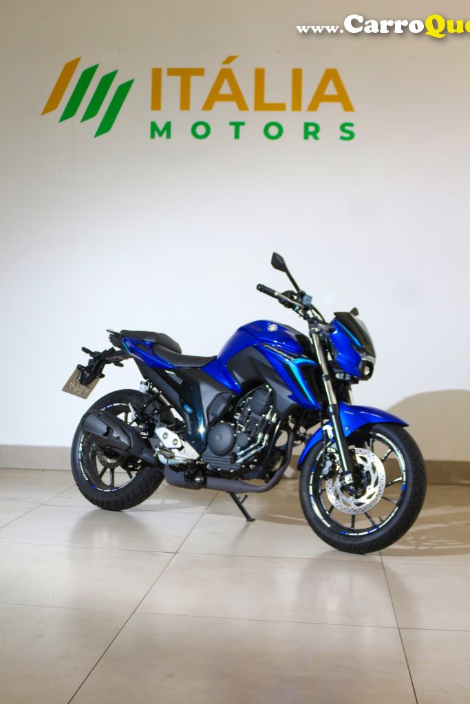 YAMAHA    FAZER   AZUL 2025 250 GASOLINA - Loja