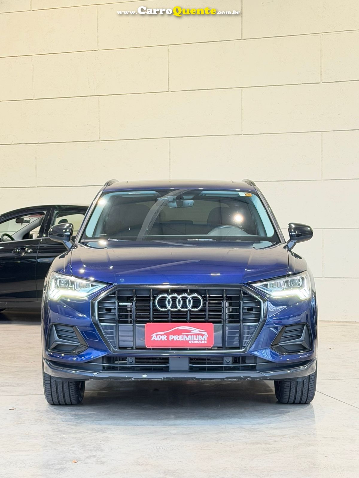 AUDI Q3 2022 - Loja