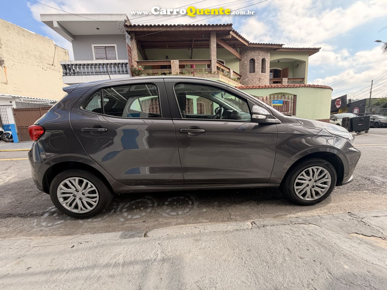 FIAT   ARGO DRIVE 1.0 6V FLEX   CINZA 2025 1.0 FLEX - Loja