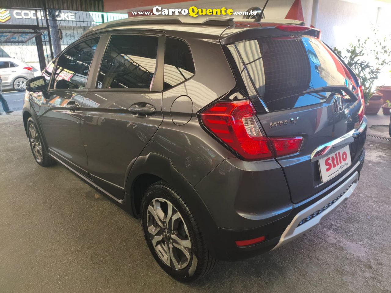 HONDA   WR-V EX 1.5 FLEXONE 16V 5P AUT.   CINZA 2018 1.5 FLEX - Loja