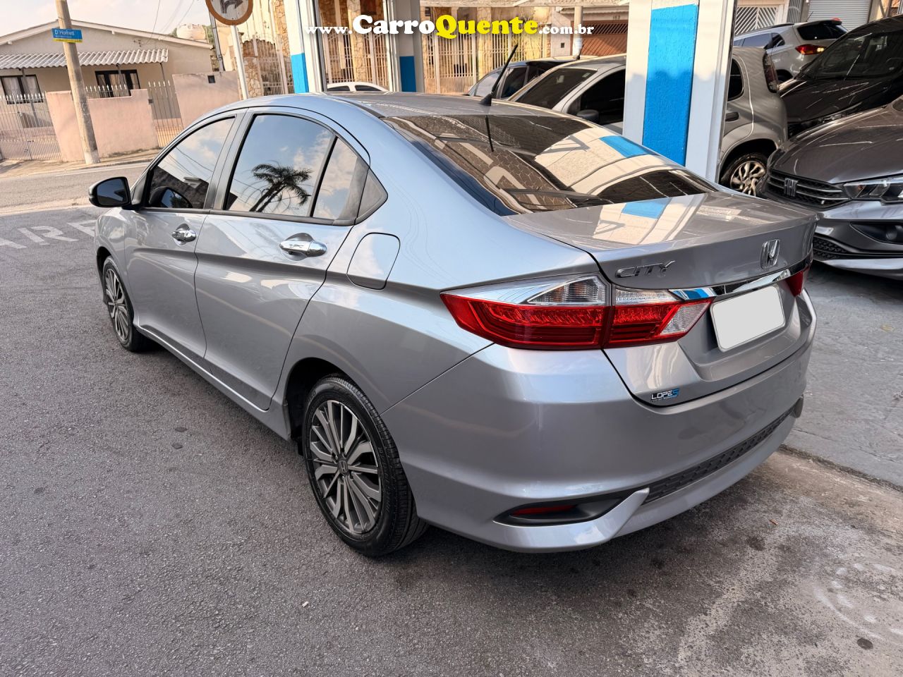 HONDA   CITY SEDAN EXL 1.5 FLEX  16V 4P AUT.   PRATA 2018 1.5 FLEX - Loja