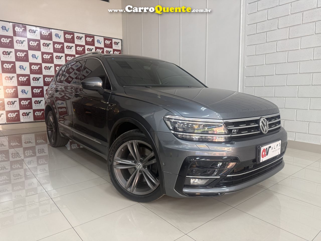 VOLKSWAGEN   TIGUAN ALLSPAC R-LINE 350 TSI 2.0 4X4   CINZA 2018 2.0 GASOLINA - Loja