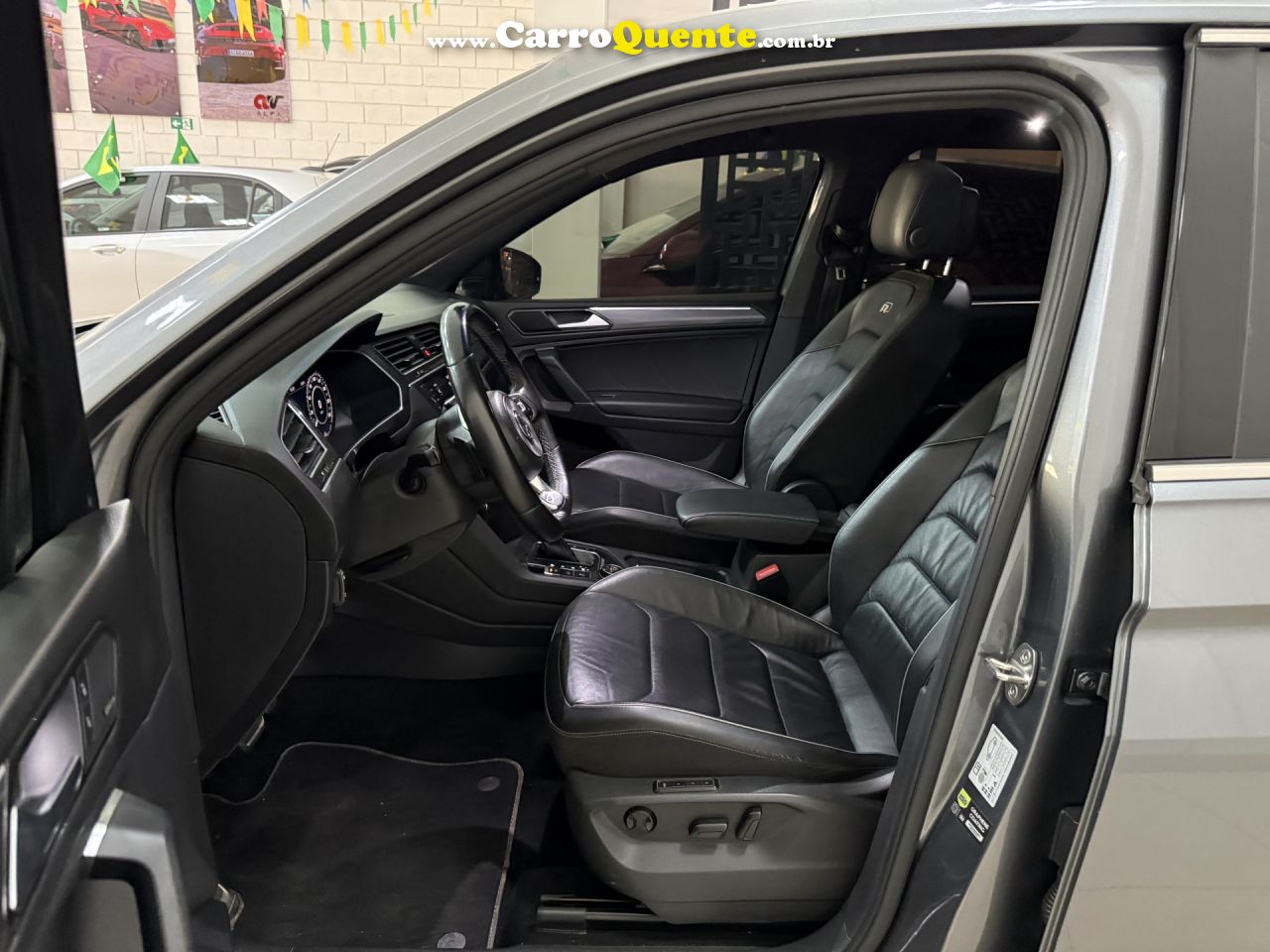 VOLKSWAGEN   TIGUAN ALLSPAC R-LINE 350 TSI 2.0 4X4   CINZA 2018 2.0 GASOLINA - Loja