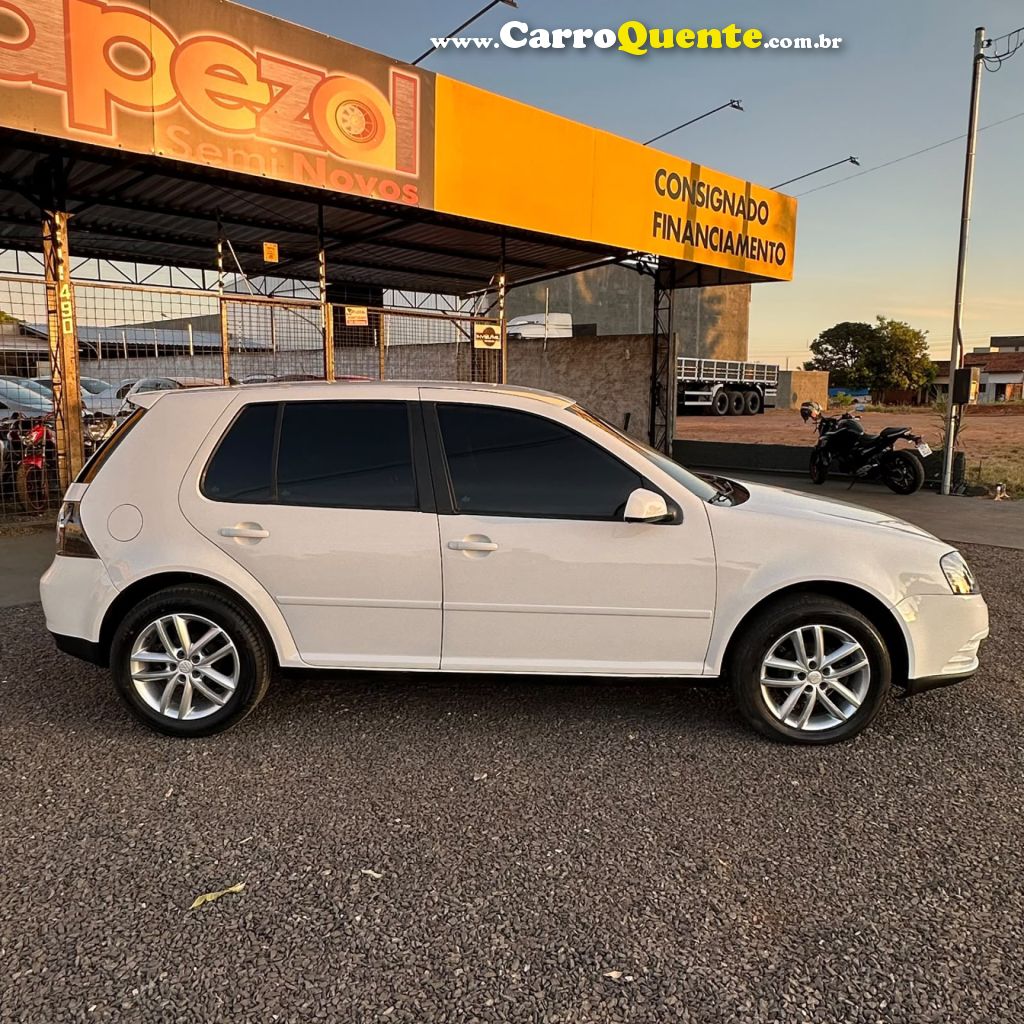 VOLKSWAGEN   GOLF SPORTLINE 1.6 MI TOTAL FLEX 8V 4P   BRANCO 2011 1.6 FLEX - Loja