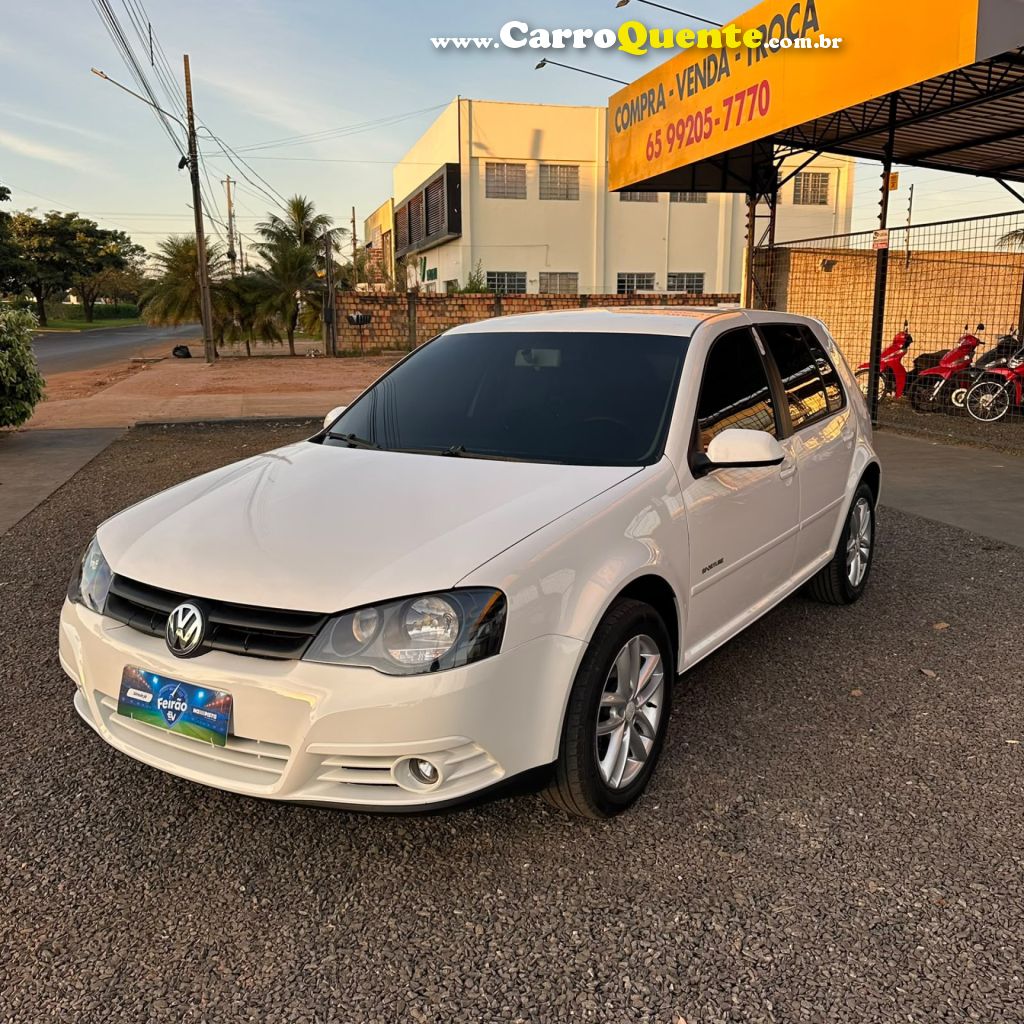 VOLKSWAGEN   GOLF SPORTLINE 1.6 MI TOTAL FLEX 8V 4P   BRANCO 2011 1.6 FLEX - Loja