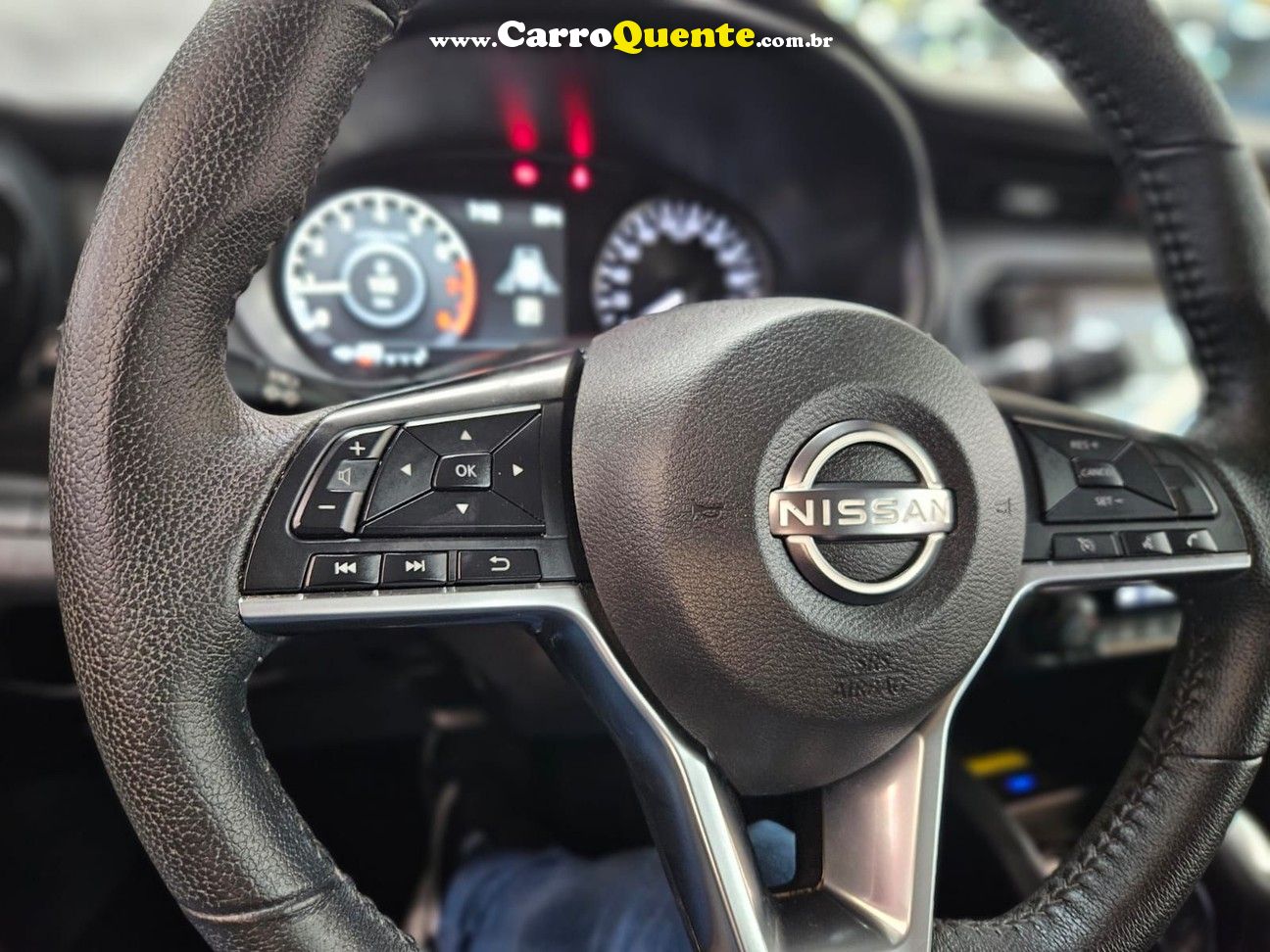 NISSAN KICKS 1.6 16V EXCLUSIVE 2024 - Loja
