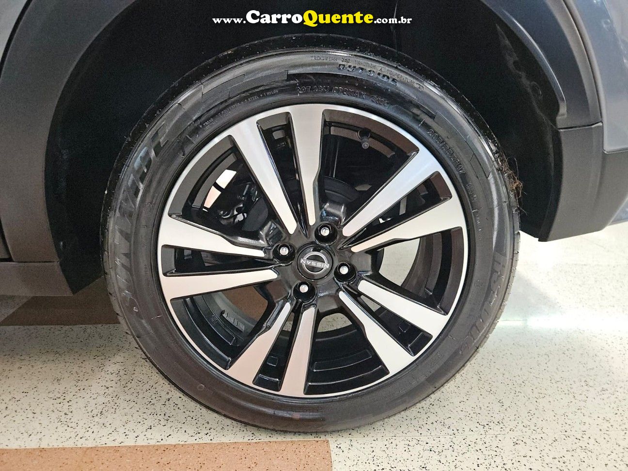 NISSAN KICKS 1.6 16V EXCLUSIVE 2024 - Loja