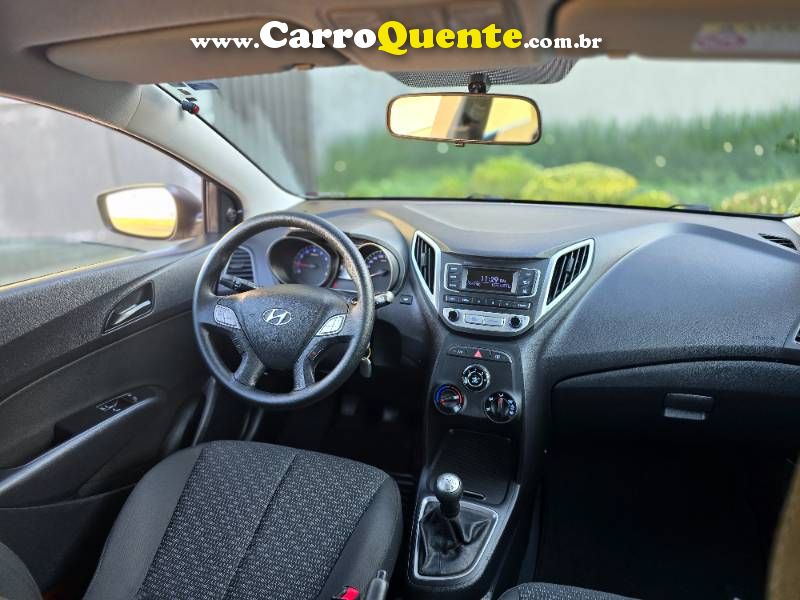 HB20 Comf. C.Plus C.Style 1.0 Flex 12V 2018/2018 Hyundai - Loja