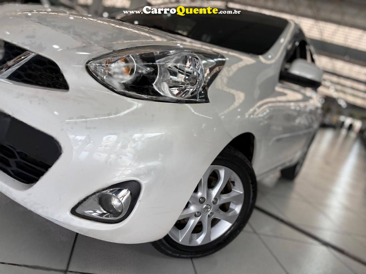 NISSAN MARCH 2017 - Loja