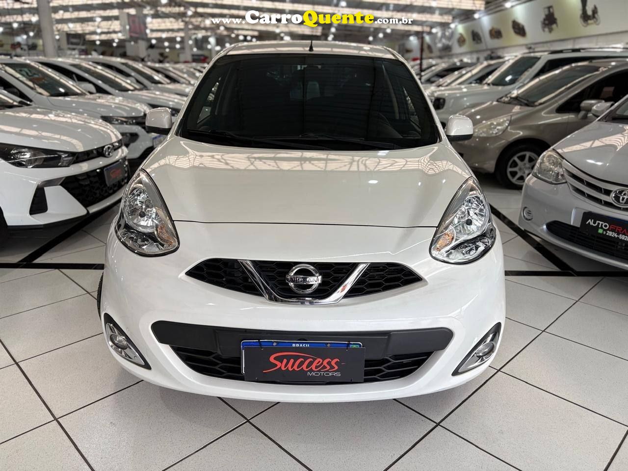 NISSAN MARCH 2017 - Loja