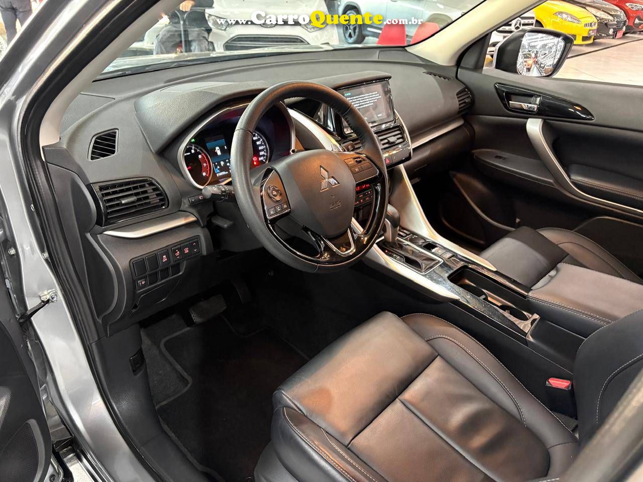 MITSUBISHI ECLIPSE CROSS 1.5 MIVEC TURBO HPE 2025 - Loja