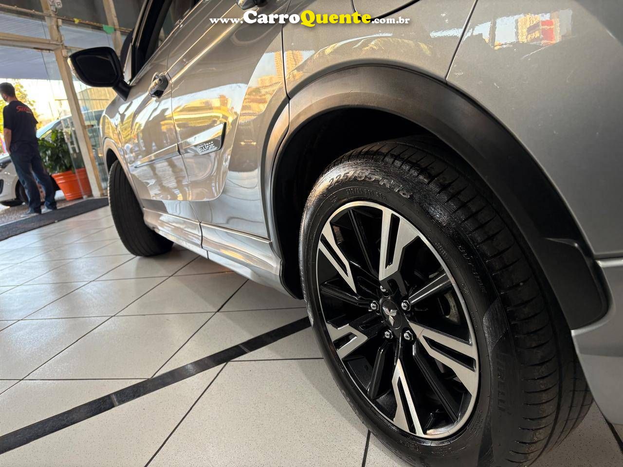 MITSUBISHI ECLIPSE CROSS 1.5 MIVEC TURBO HPE 2025 - Loja