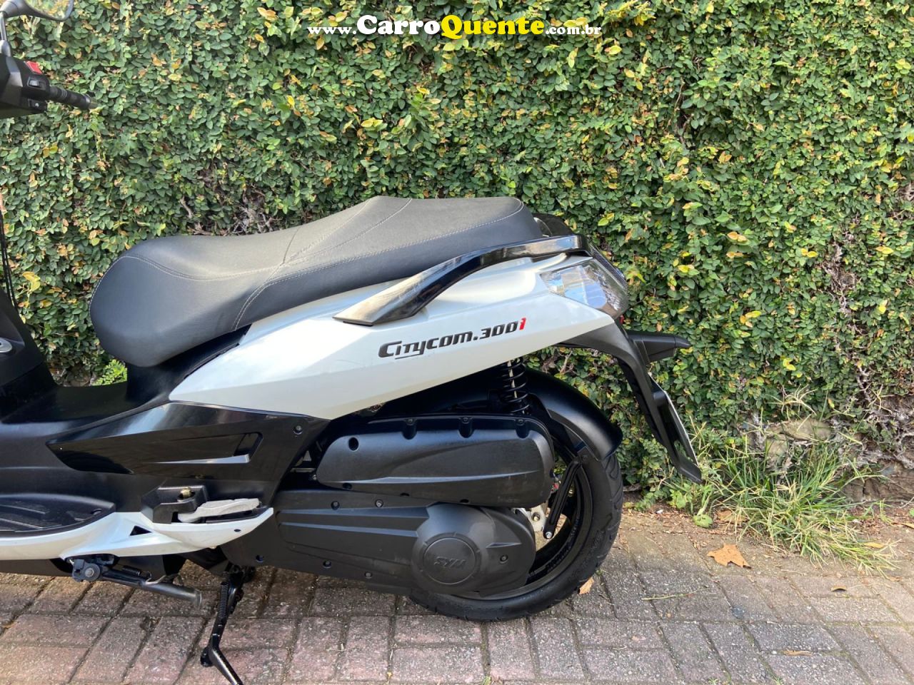 DAFRA   CITYCOM 300I   BRANCO 2016 300 GASOLINA - Loja
