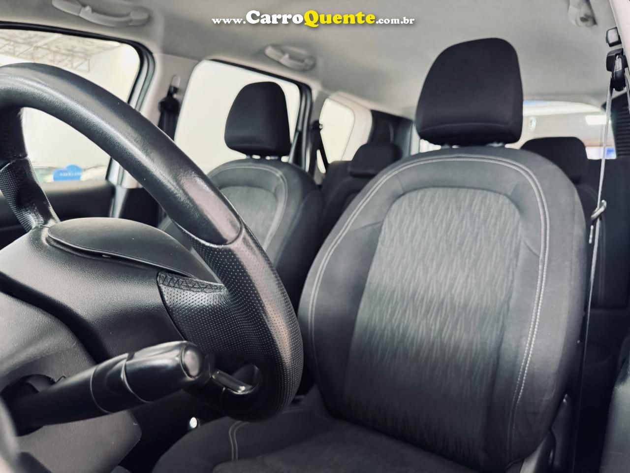 CITROËN   C3 PICASSO GLX 1.5 FLEX 8V 5P MEC.   PRATA 2014 1.5 FLEX - Loja