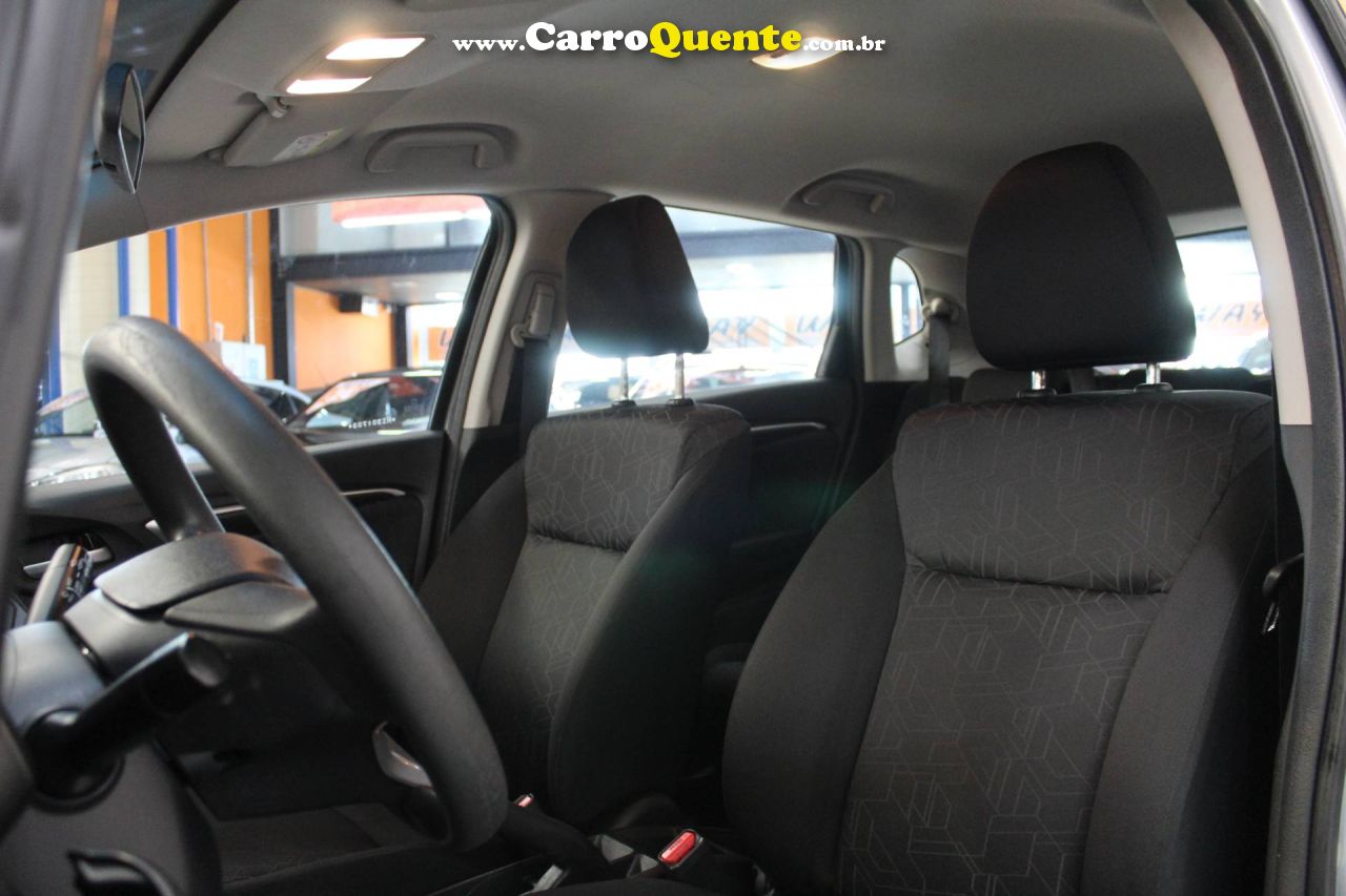 HONDA FIT 1.5 LX 16V 2017 - Loja