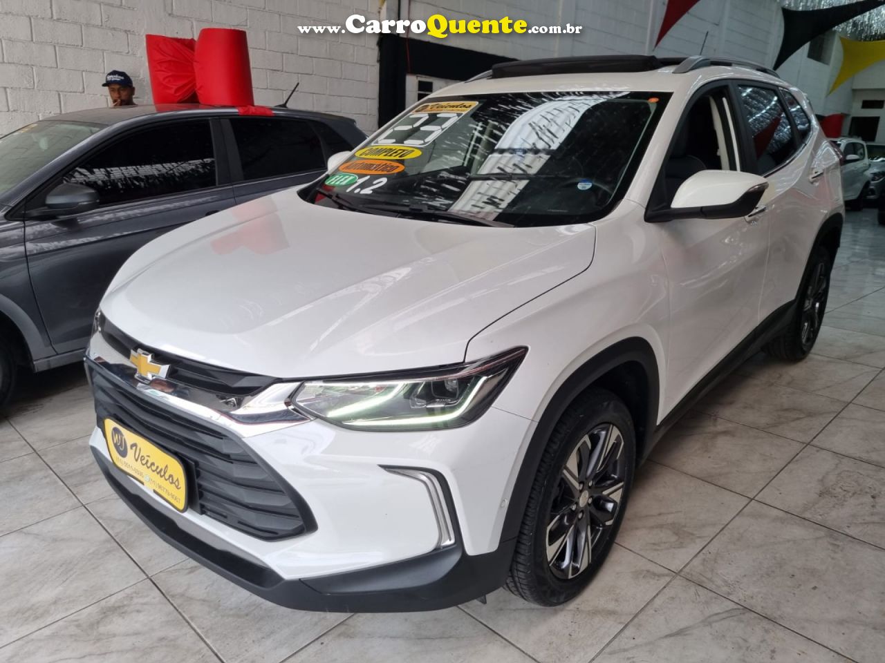CHEVROLET   TRACKER PREMIER 1.2 TURBO 12V FLEX AUT.   BRANCO 2023 1.2 FLEX - Loja