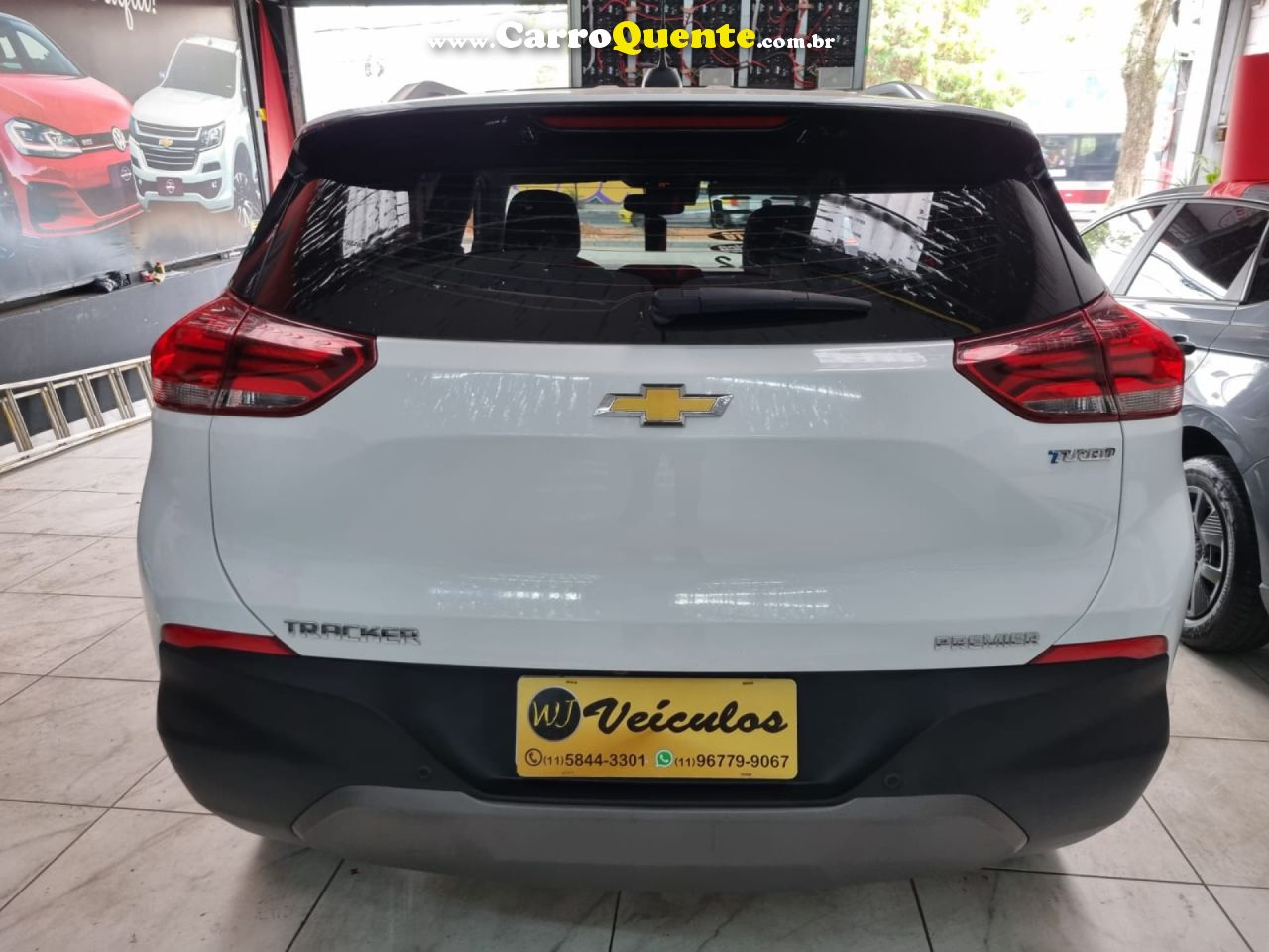 CHEVROLET   TRACKER PREMIER 1.2 TURBO 12V FLEX AUT.   BRANCO 2023 1.2 FLEX - Loja