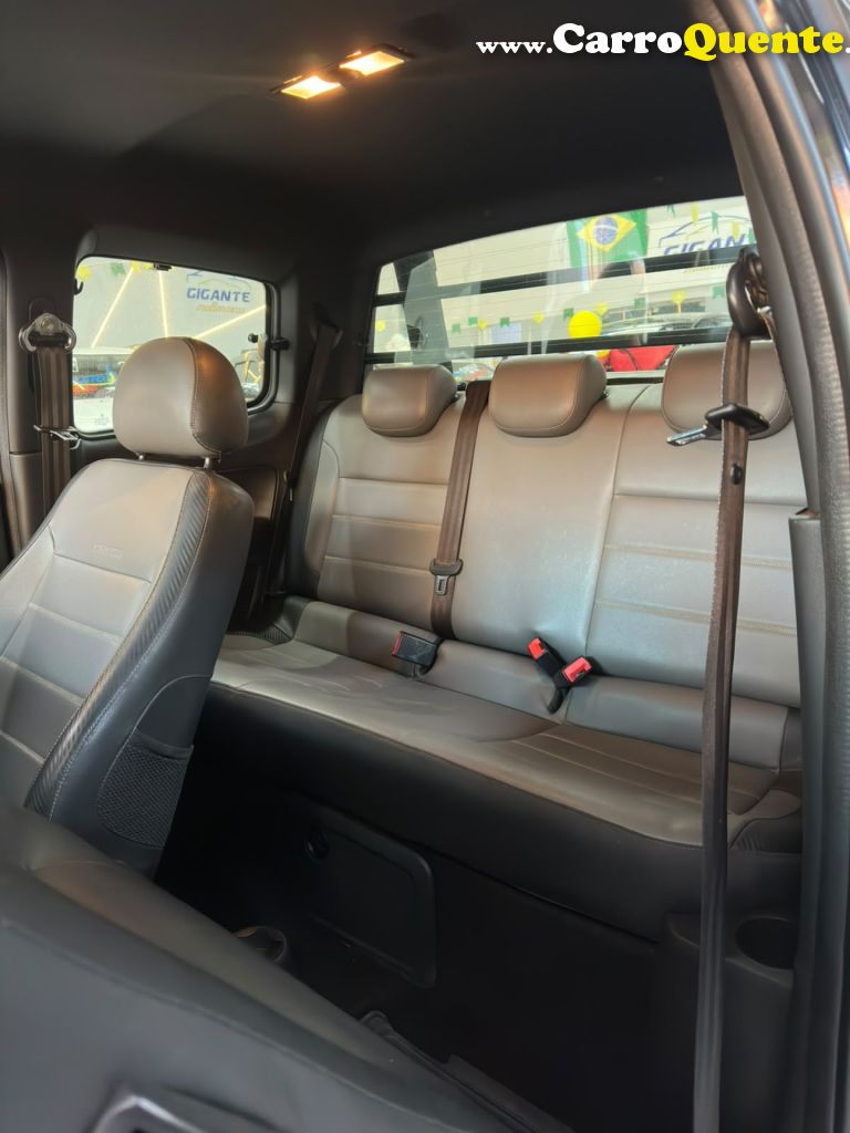 VOLKSWAGEN   SAVEIRO CROSS 1.6 T.FLEX 16V CD   PRETO 2017 1.6 FLEX - Loja