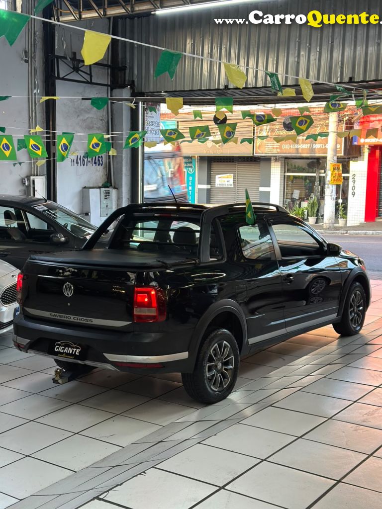 VOLKSWAGEN   SAVEIRO CROSS 1.6 T.FLEX 16V CD   PRETO 2017 1.6 FLEX - Loja