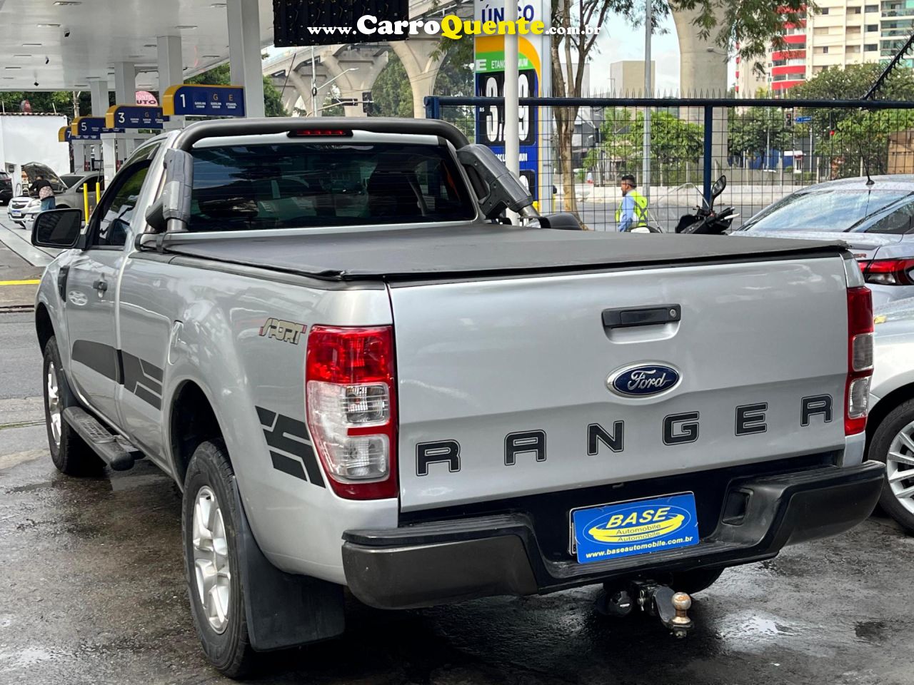 FORD   RANGER XLS 2.5 16V 4X2 CS FLEX   PRATA 2015 2.5 FLEX E GÁS NATURAL - Loja