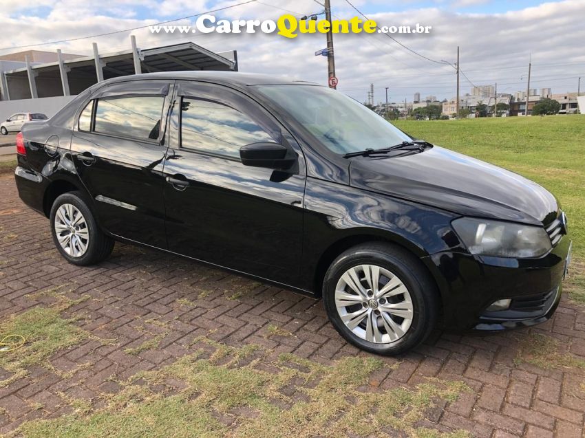 Volkswagen VOYAGE 1.0 MI CITY 8V FLEX 4P MANUAL - Loja