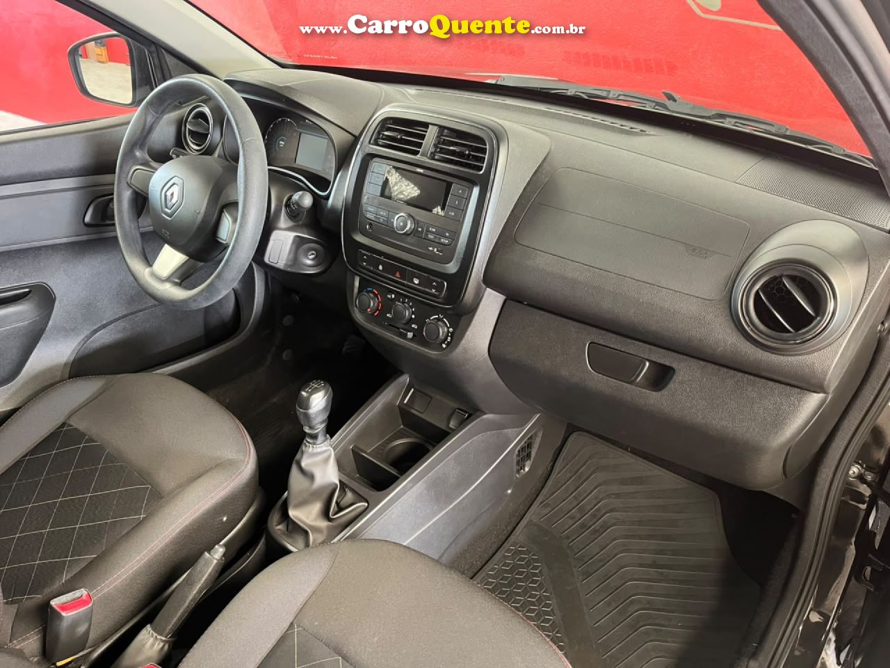 RENAULT   KWID ZEN 1.0 FLEX 12V 5P MEC.   PRETO 2024 1.0 FLEX - Loja