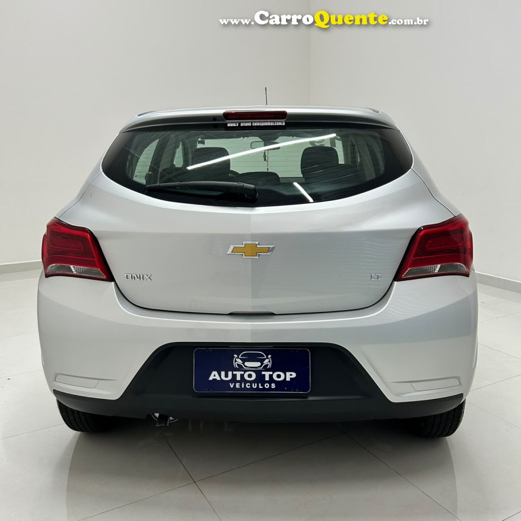 CHEVROLET   ONIX HATCH LT 1.0 8V FLEXPOWER 5P MEC.   PRATA 2019 1.0 FLEX - Loja