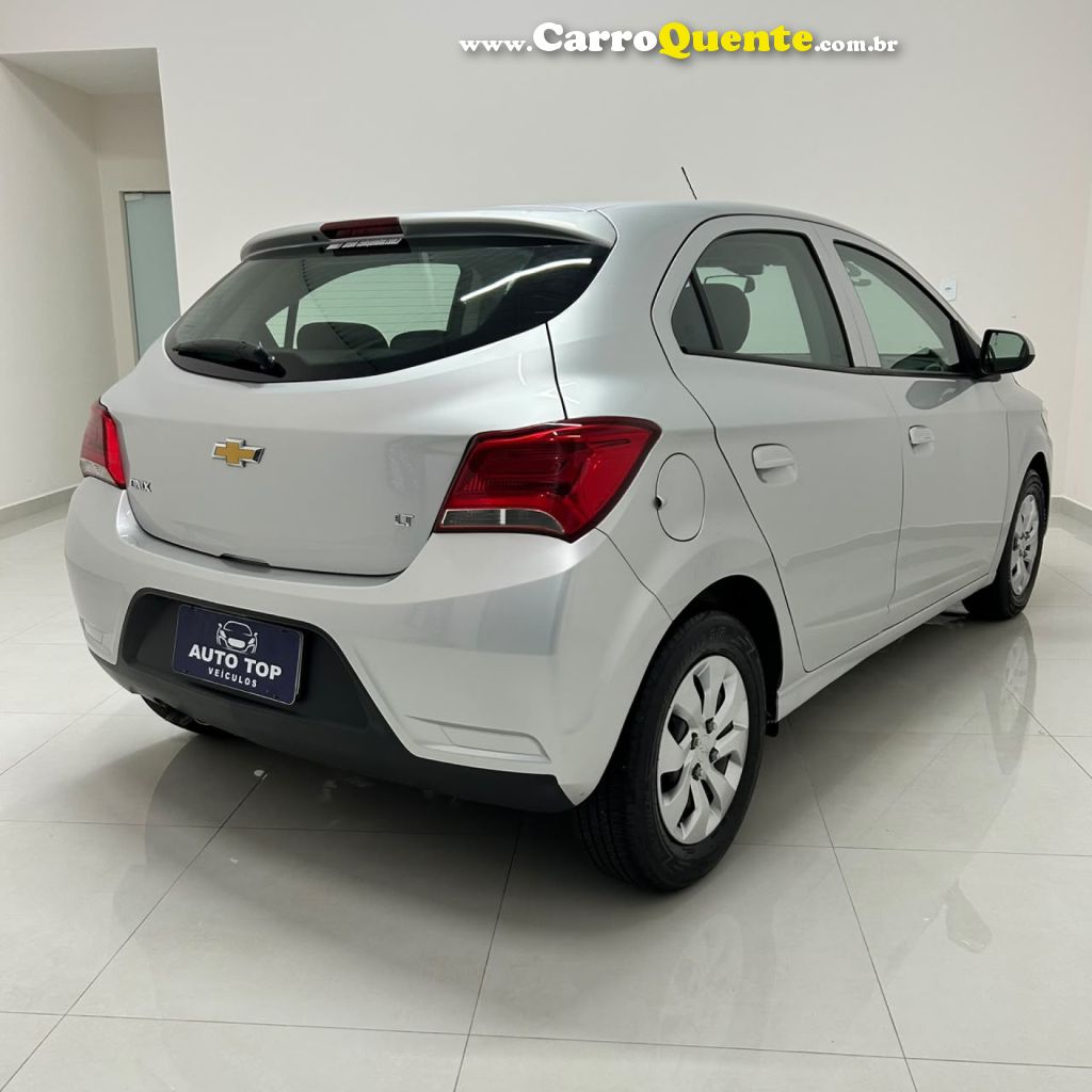 CHEVROLET   ONIX HATCH LT 1.0 8V FLEXPOWER 5P MEC.   PRATA 2019 1.0 FLEX - Loja