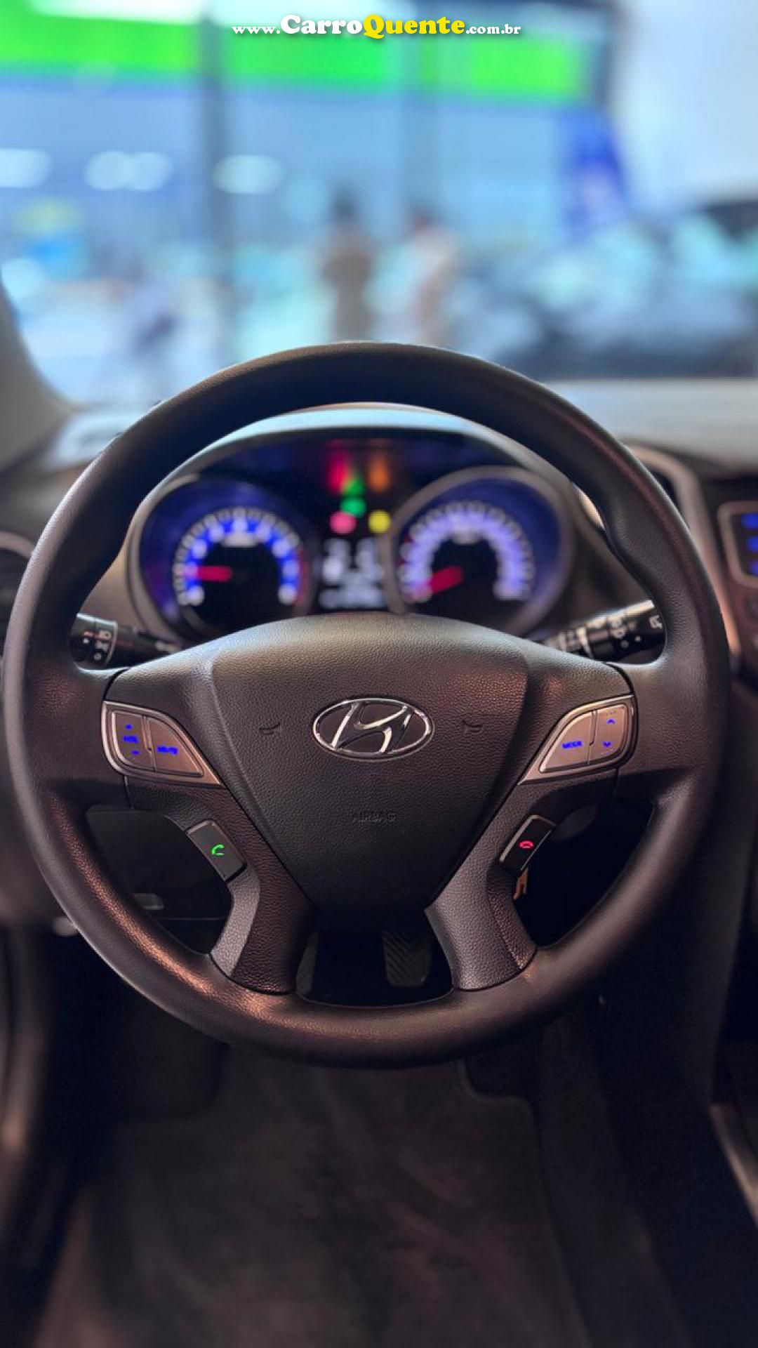 HYUNDAI   HB20 1.0M UNIQUE    BRANCO 2019 1.0 FLEX - Loja