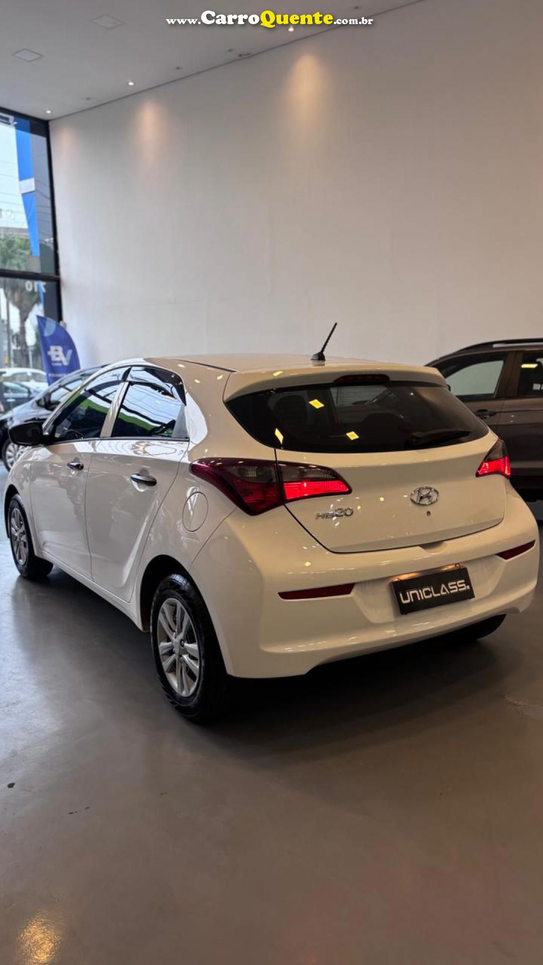 HYUNDAI   HB20 1.0M UNIQUE    BRANCO 2019 1.0 FLEX - Loja