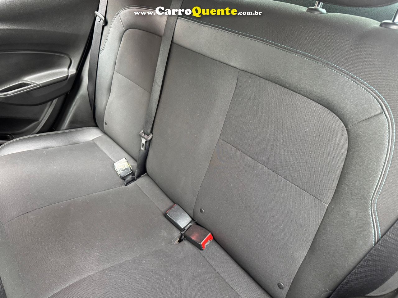 CHEVROLET   ONIX HATCH LT 1.0 8V FLEXPOWER 5P MEC.   PRATA 2019 1.0 FLEX - Loja