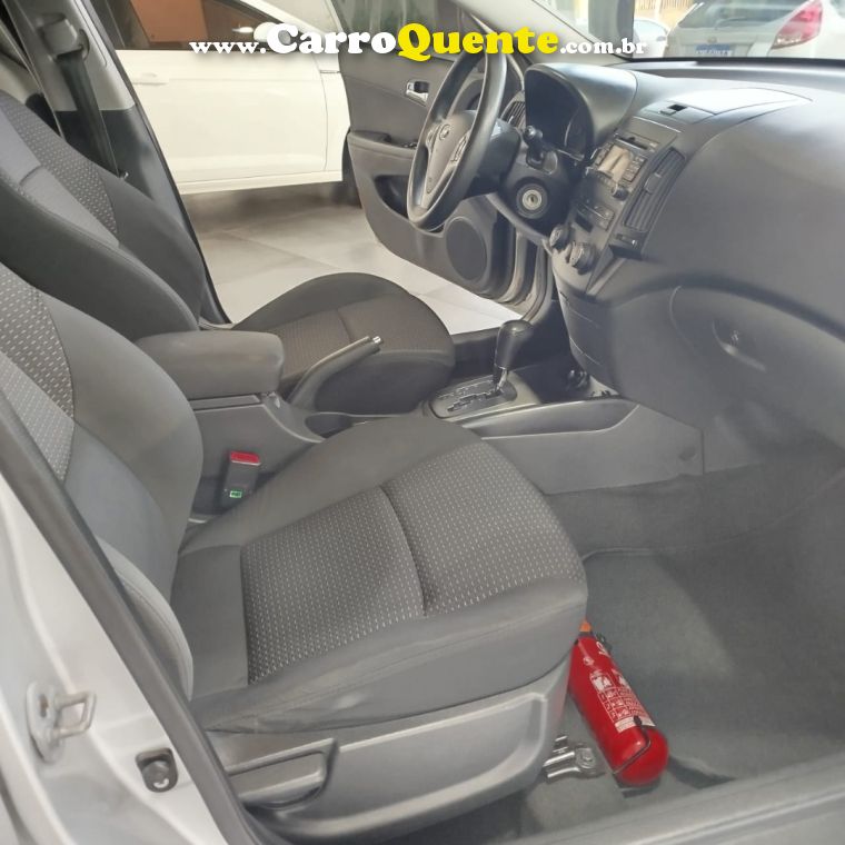Hyundai I30 2.0 MPFI GLS 16V GASOLINA 4P AUTOMÁTICO - Loja