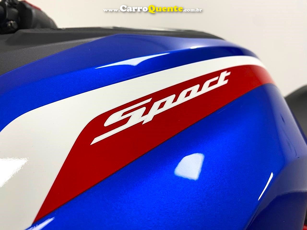BMW G 310 R ABS 2025 - Loja