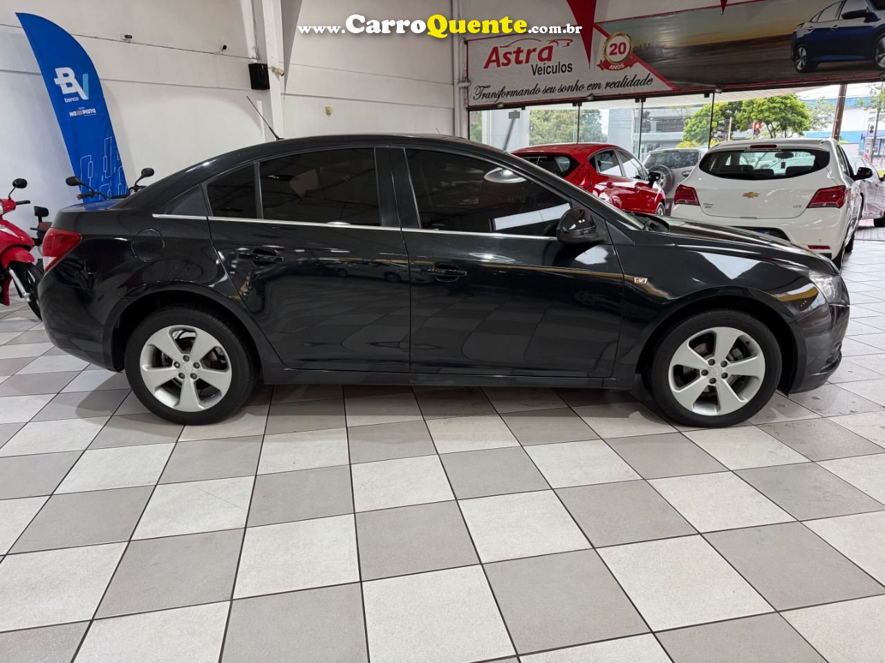 Cruze LT 1.8 16V Ecotec (Aut)(Flex) 2012/2011 Chevrolet - Loja