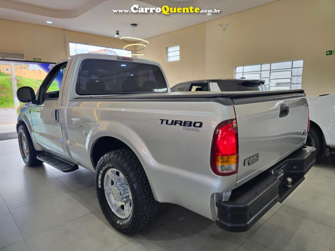 FORD   F-250 XL 4.2 TURBO DIESEL   PRATA 2001 4.2 DIESEL - Loja