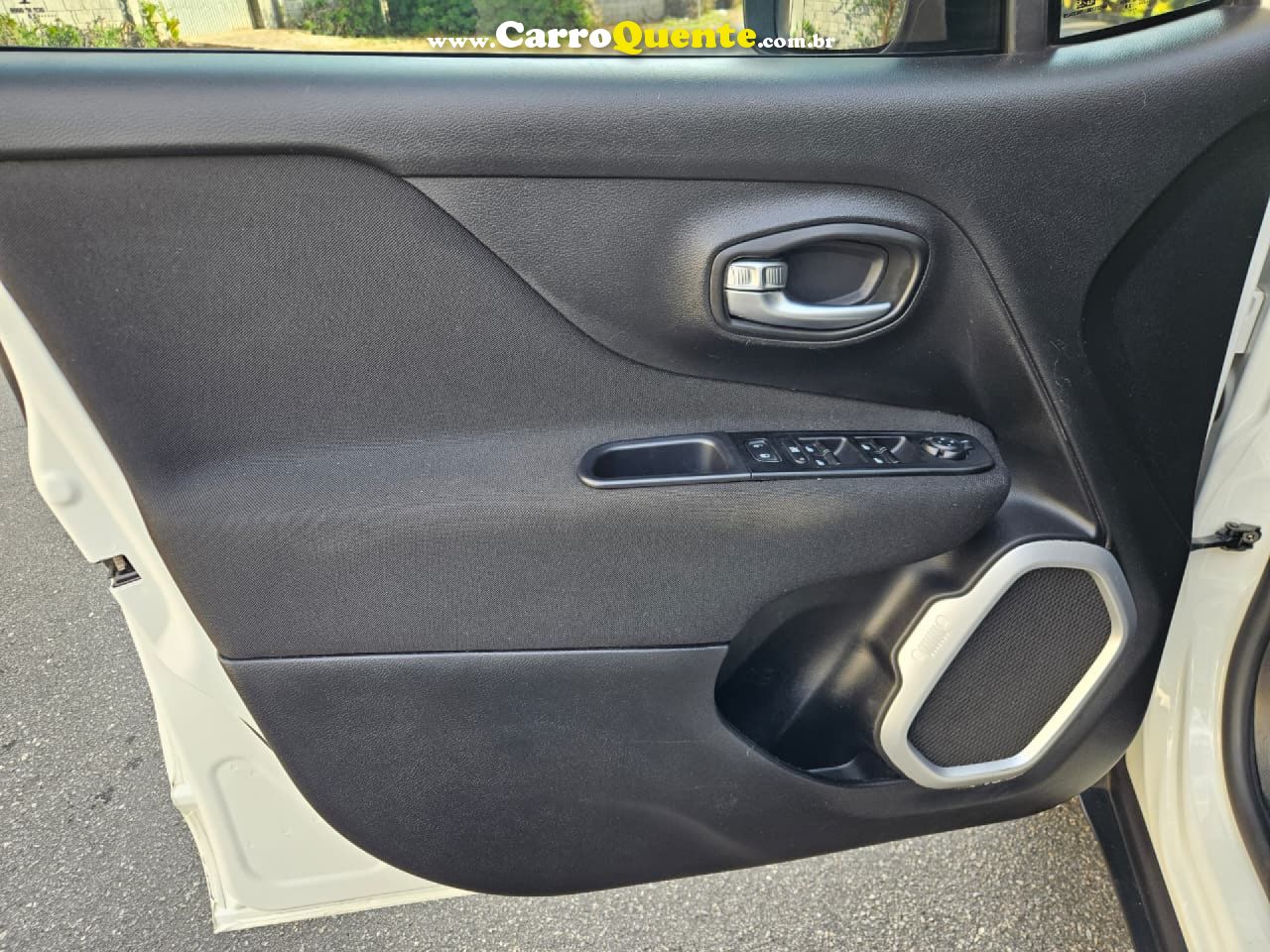 JEEP   RENEGADE MOAB 2.0 4X4 TB DIESEL AUT.   BRANCO 2021 2.0 DIESEL - Loja