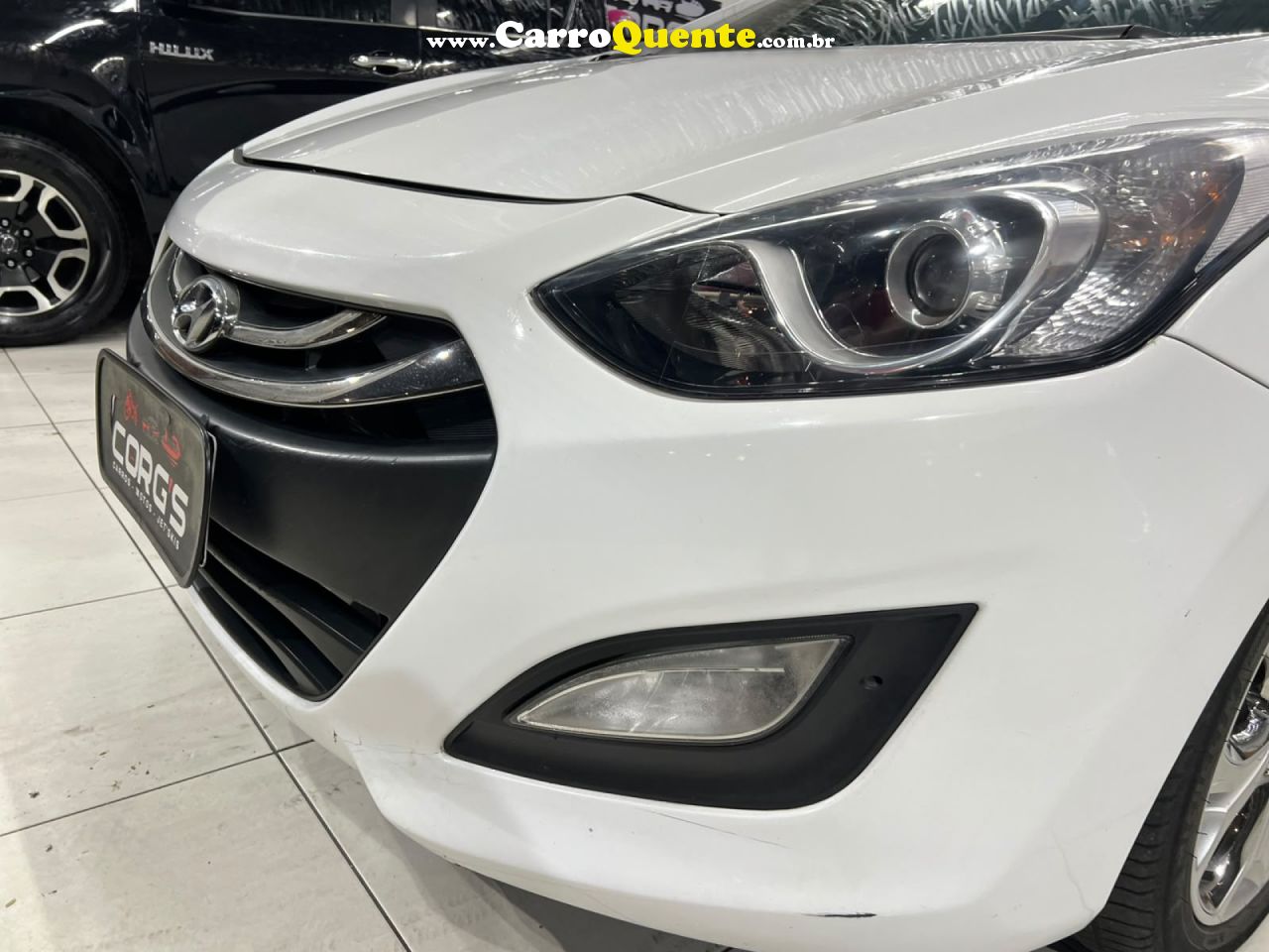 HYUNDAI   I30 SERIE LIMITADA 1.8 16V AUT. 5P   BRANCO 2015 1.8 GASOLINA - Loja
