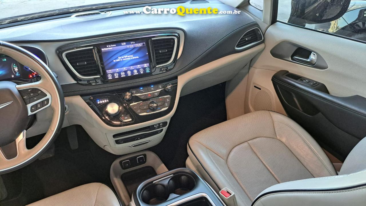 CHRYSLER   CHRYSLER PACIFICA 3.6 V6 E-HYBRID LIMITED    PRETO 2018 3.6 GASOLINA E ELÉTRICO - Loja