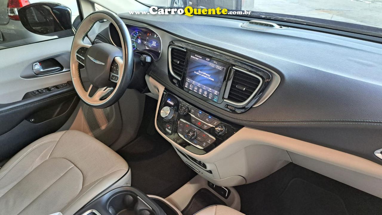 CHRYSLER   CHRYSLER PACIFICA 3.6 V6 E-HYBRID LIMITED    PRETO 2018 3.6 GASOLINA E ELÉTRICO - Loja