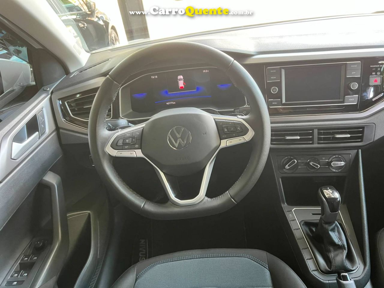 VOLKSWAGEN NIVUS 1.0 200 TSI TOTAL COMFORTLINE 2023 - Loja