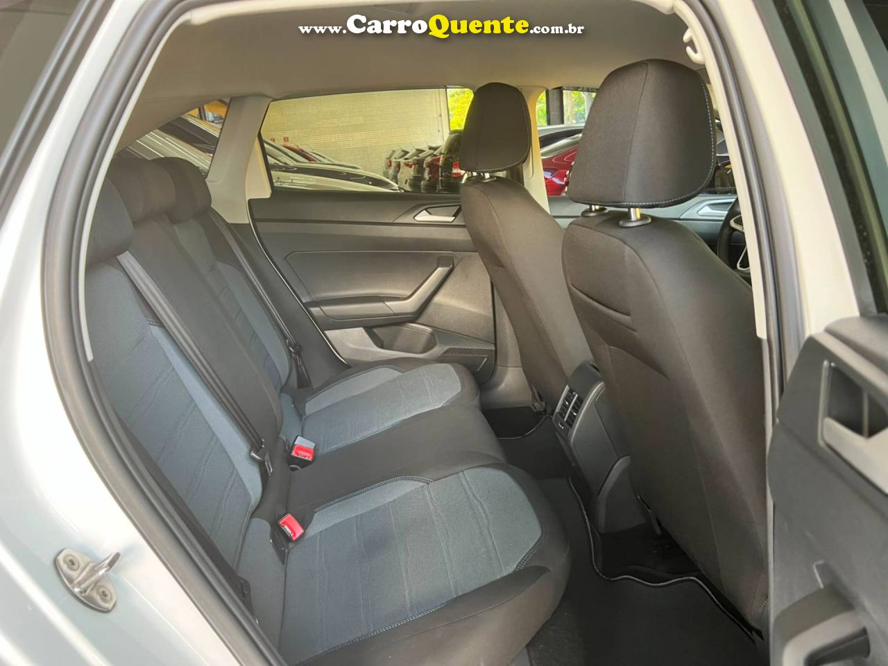 VOLKSWAGEN NIVUS 1.0 200 TSI TOTAL COMFORTLINE 2023 - Loja