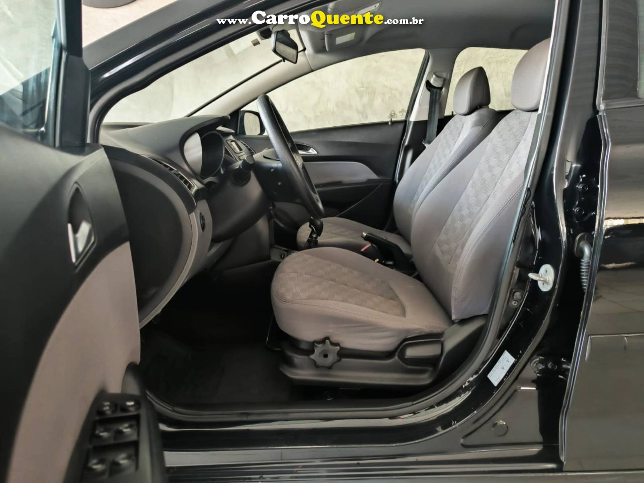 HYUNDAI HB20S 2016/2016 - Loja