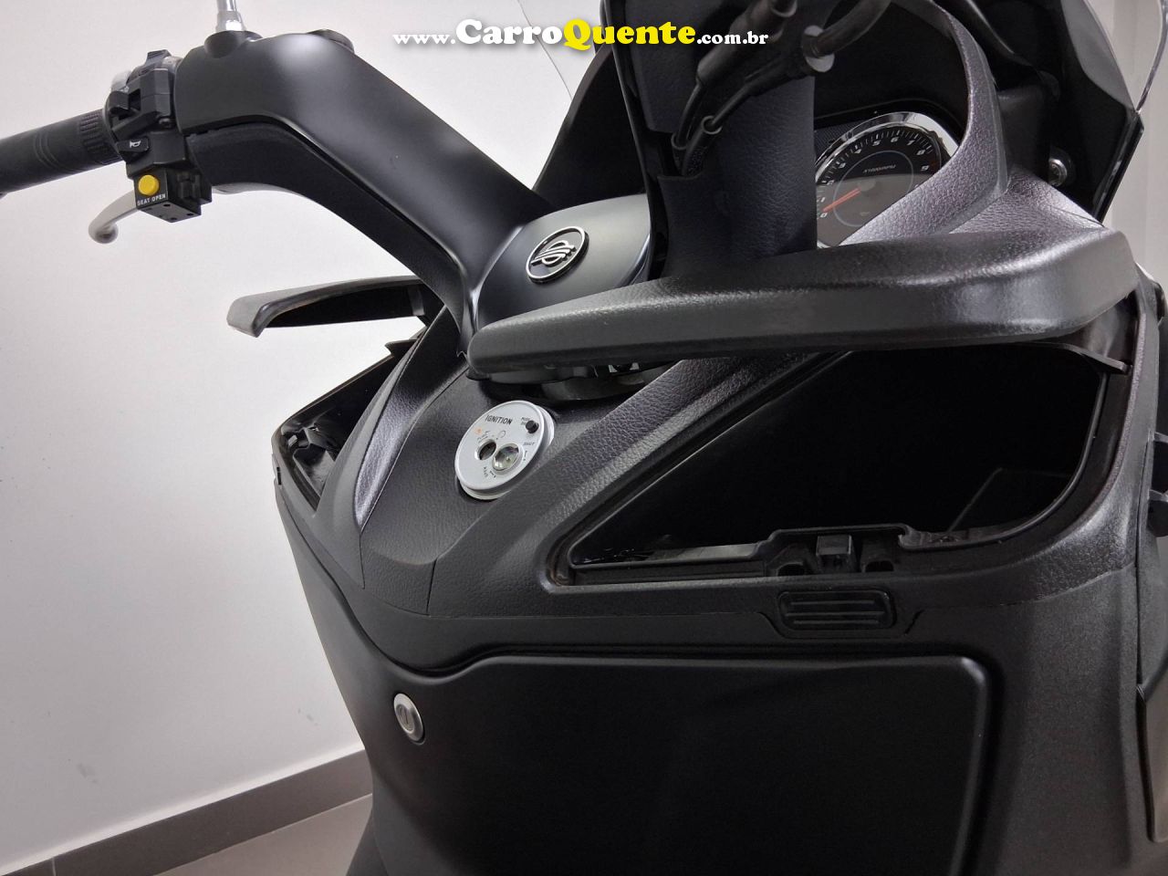 DAFRA MAXSYM 400i 2024 - Loja