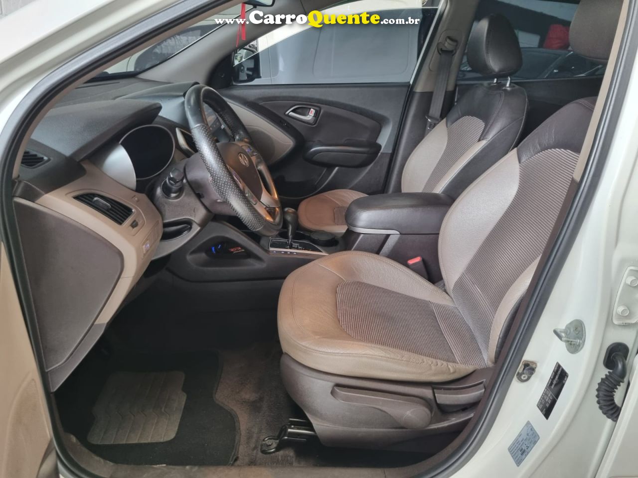 HYUNDAI   IX35 GLS 2.0 16V 2WD FLEX AUT.   BRANCO 2014 2.0 FLEX - Loja